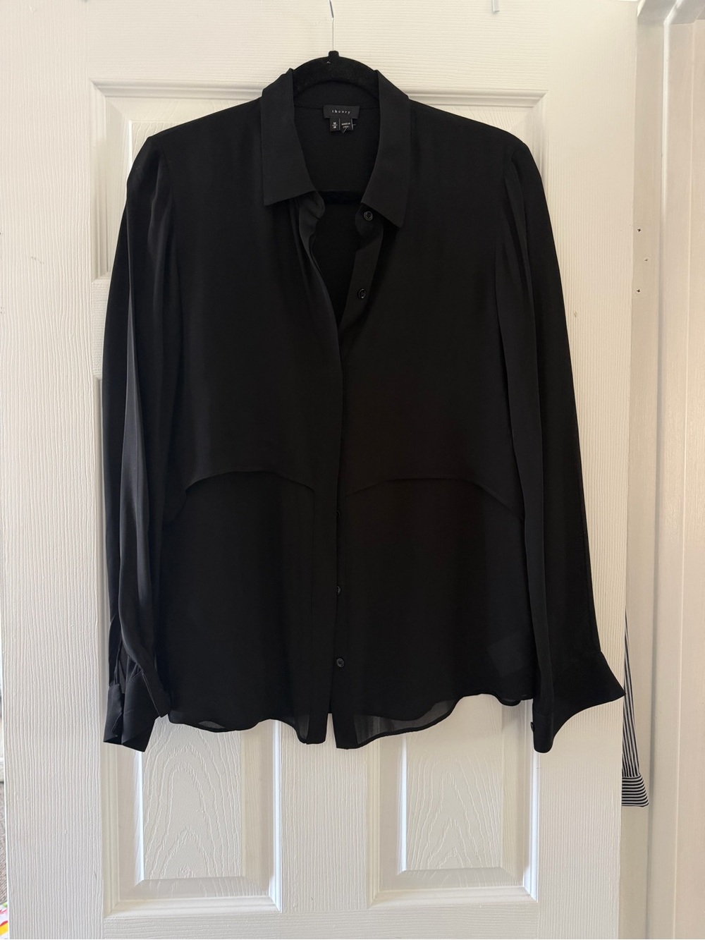 Theory Black Long-Sleeve Button-Front Blouse